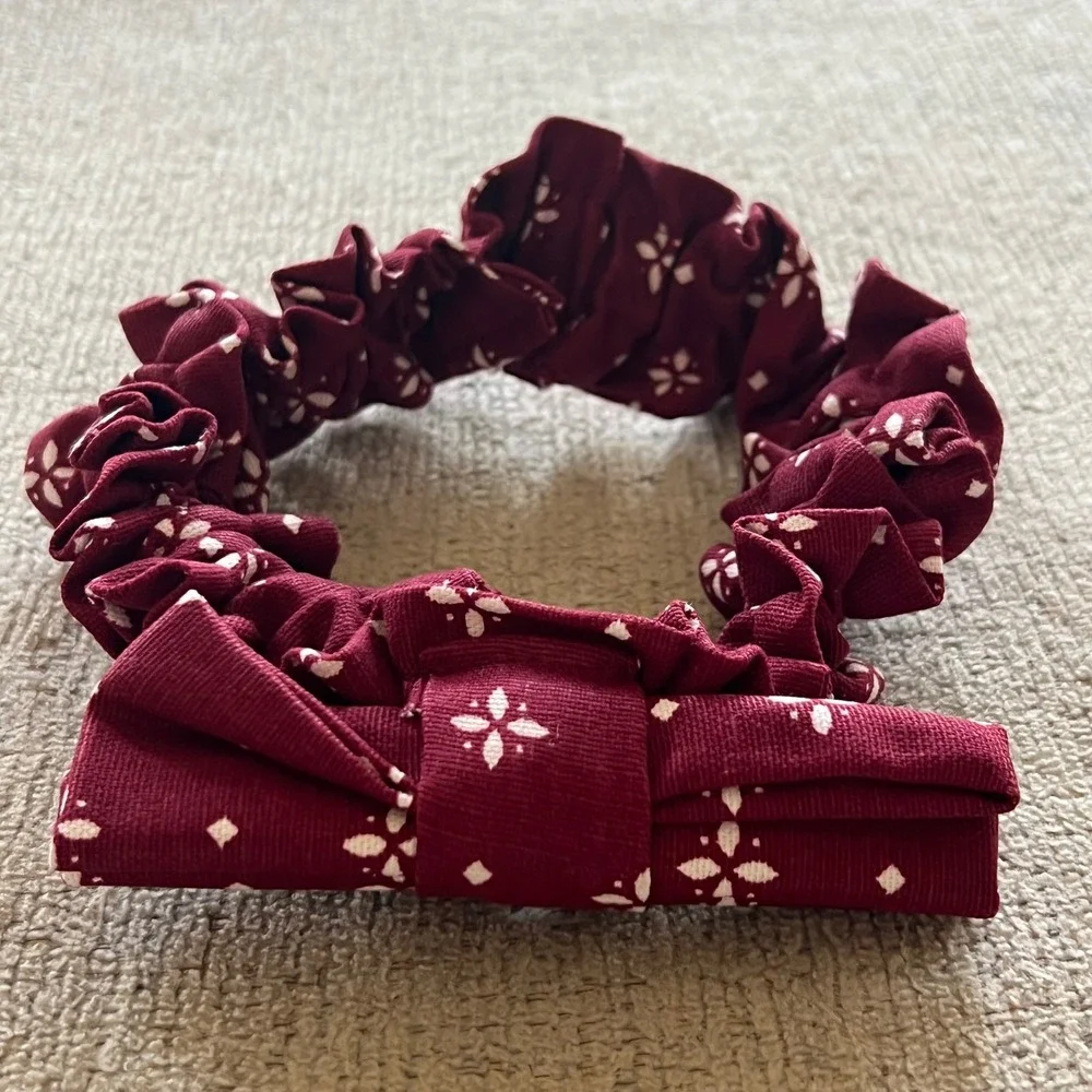 Longaberger Vintage Fabric Basket Garter w/Bow Traditional Red Small